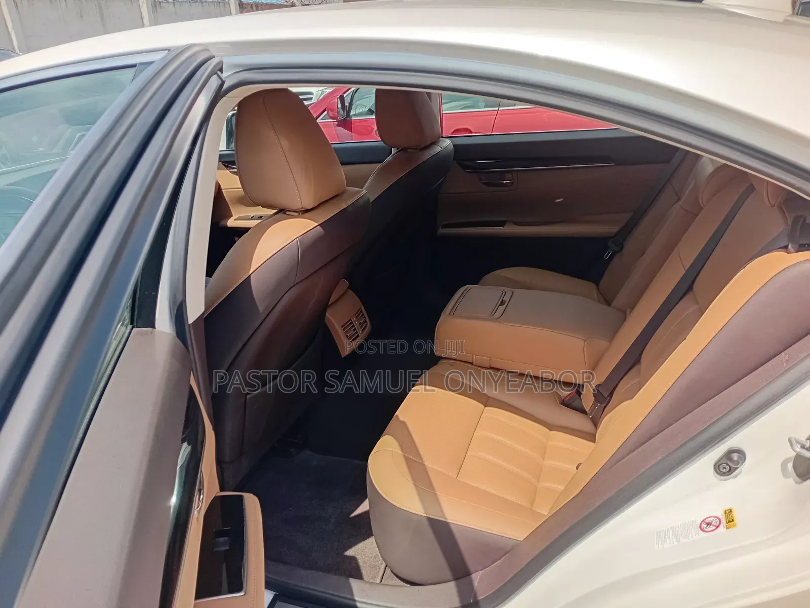 Lexus ES 350 FWD 2016 White