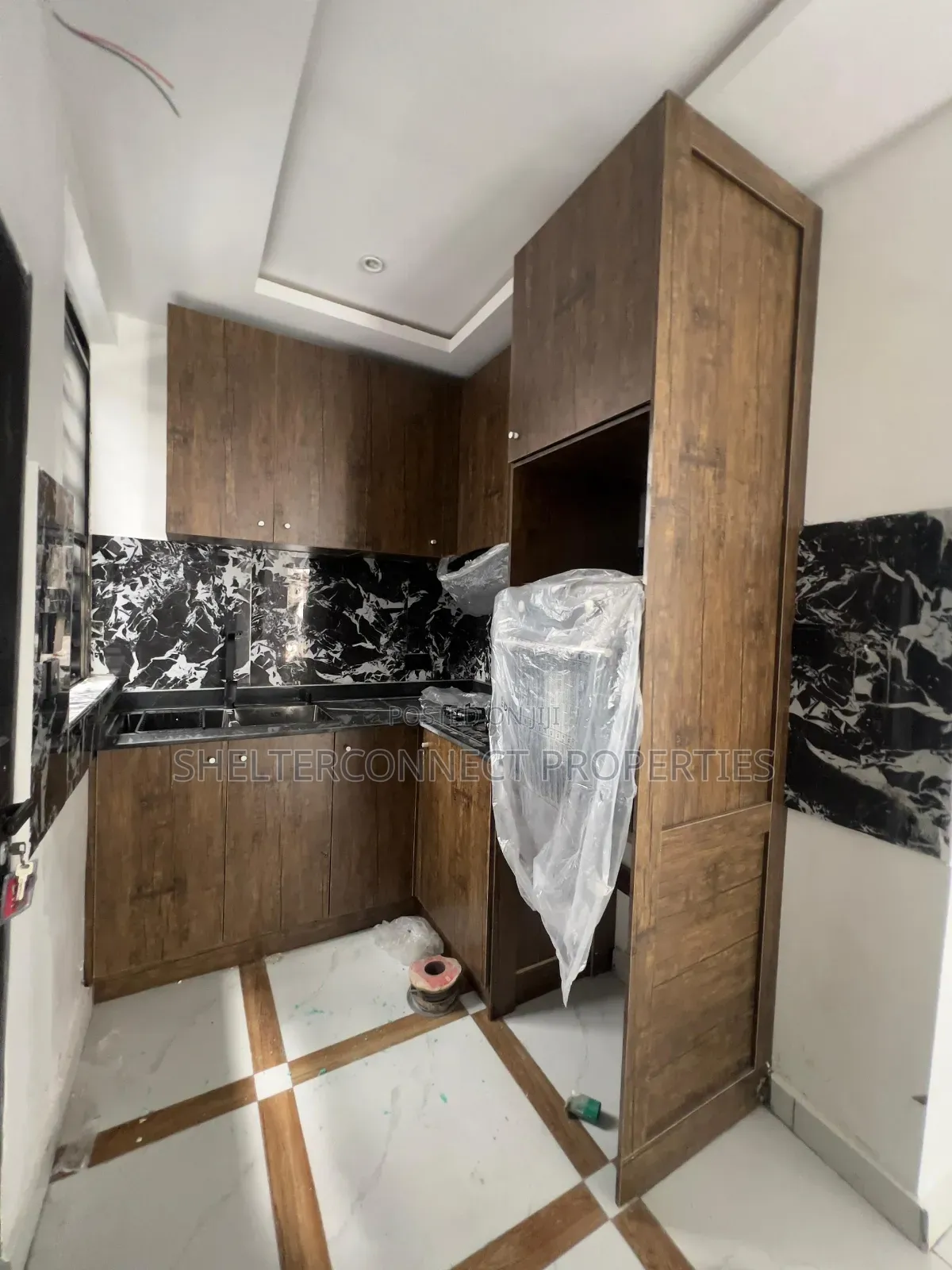2bdrm Apartment in Chevron for rent