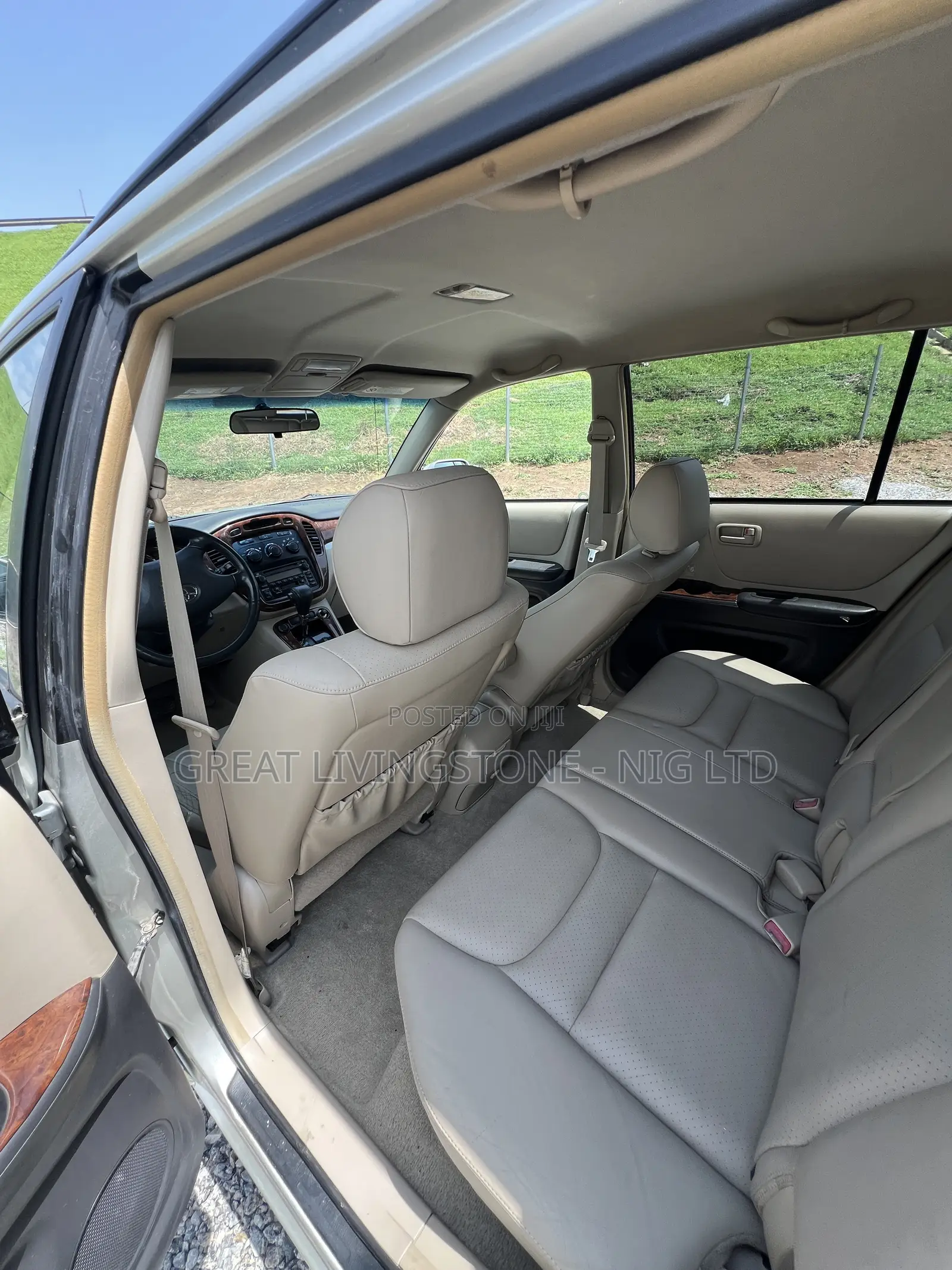Toyota Highlander Limited V6 AWD 2003 Beige