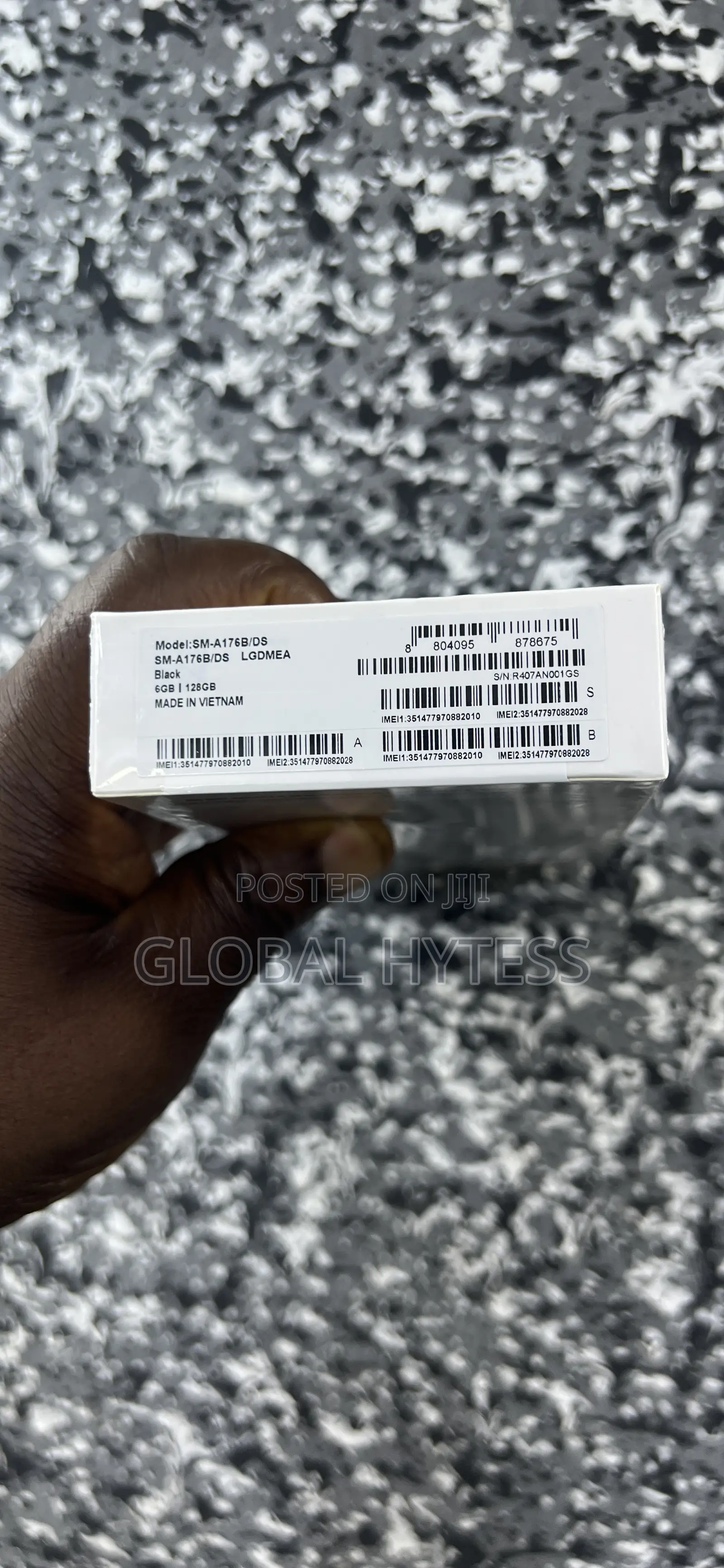 New Samsung Galaxy A17 5G 128 GB Black