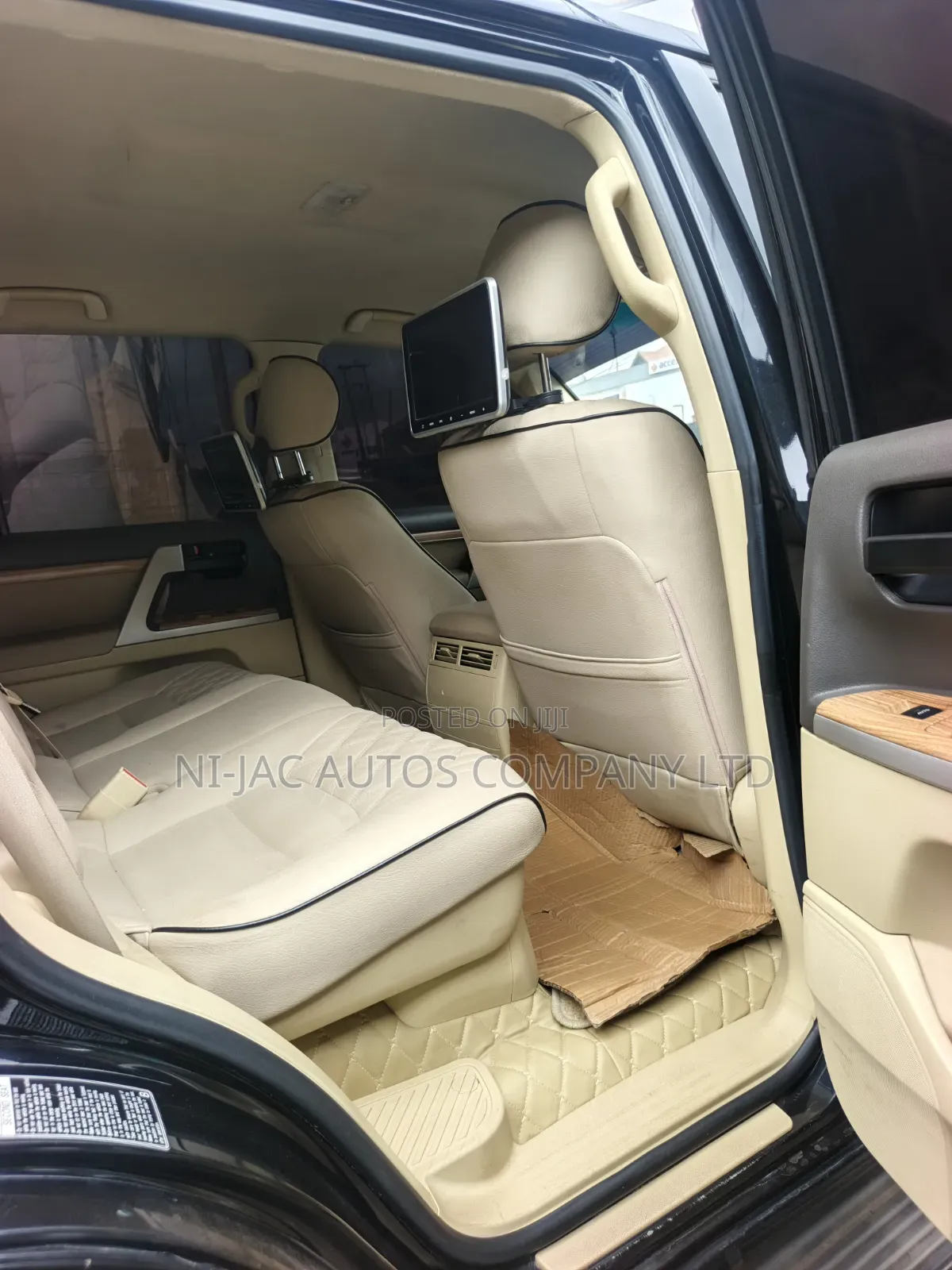 Toyota Land Cruiser 4.0 V6 GXR 2016 Black