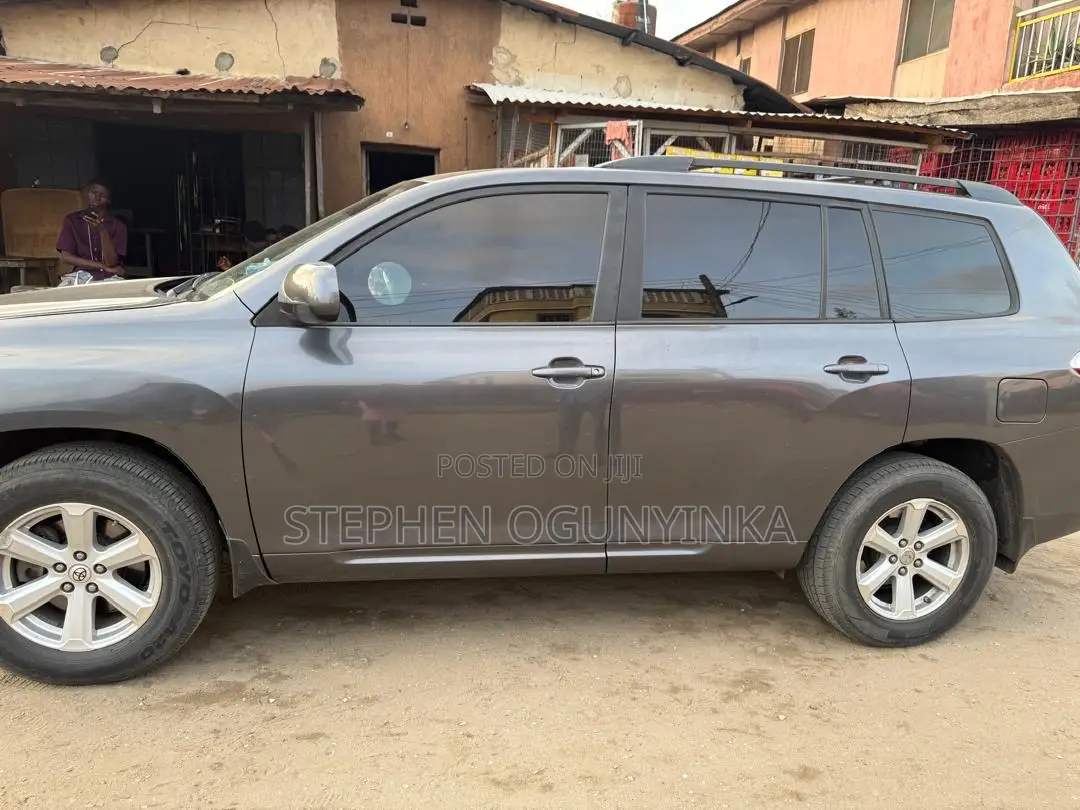 Toyota Highlander Limited 2009 Gray