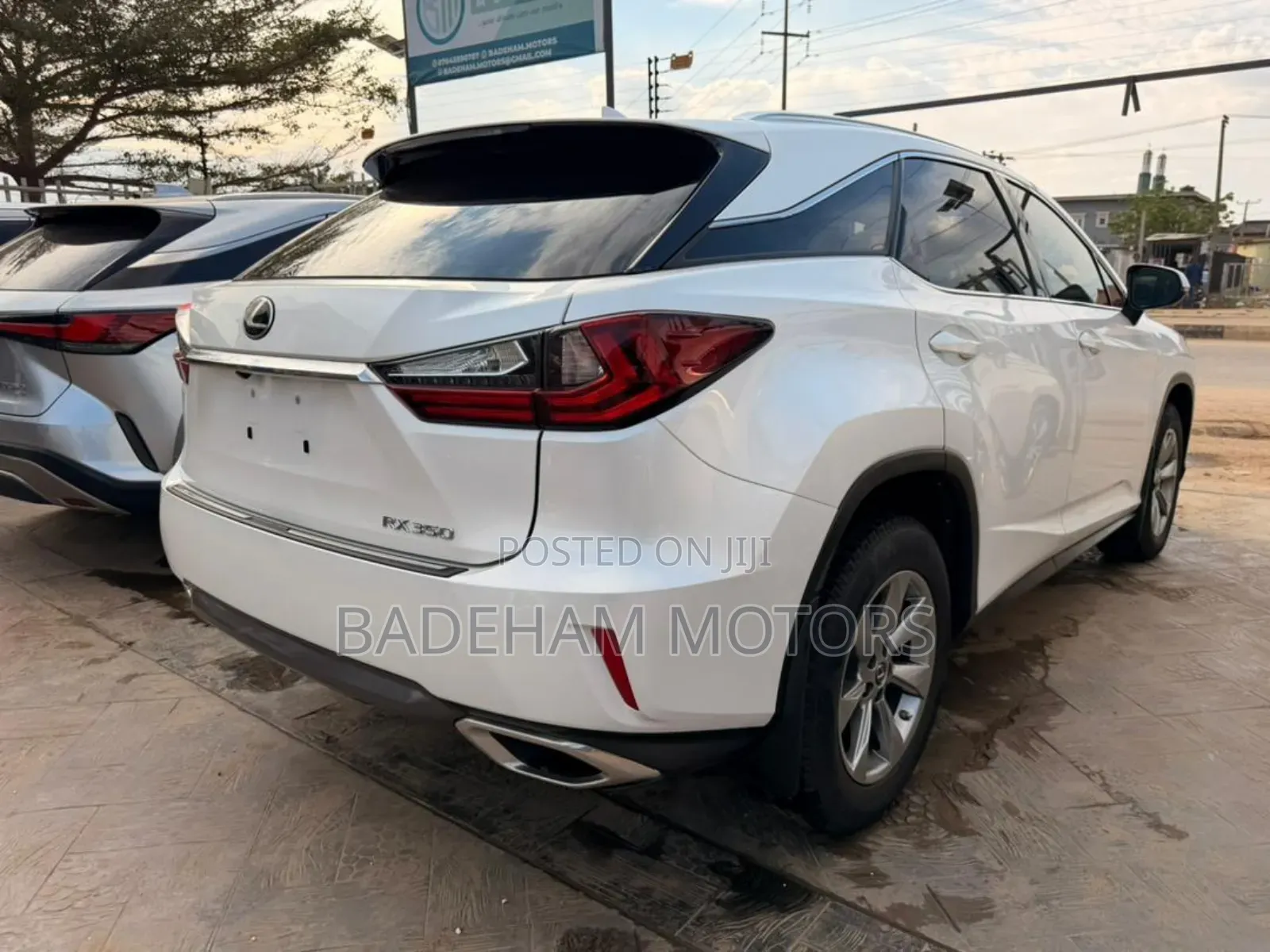 Lexus RX 350 AWD 2017 White