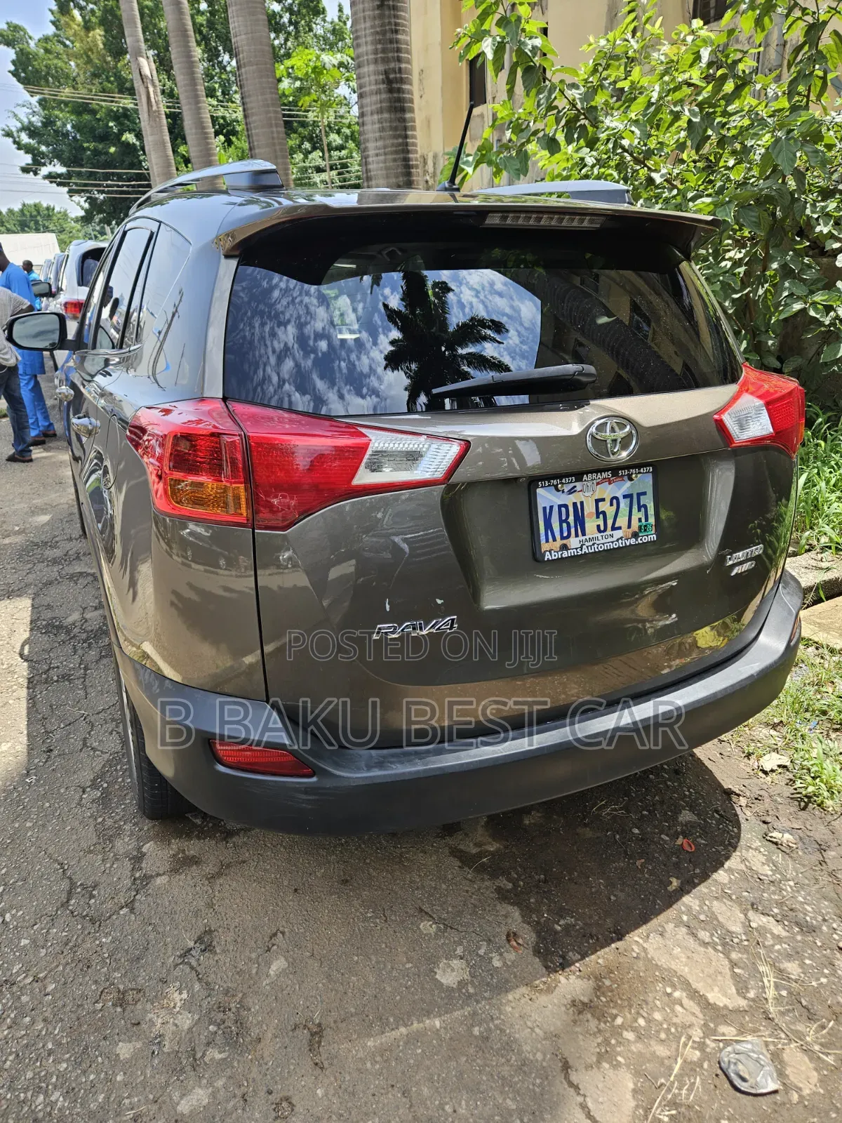 Toyota RAV4 2023 Pink