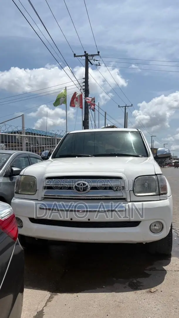 Toyota Tacoma 2007 White