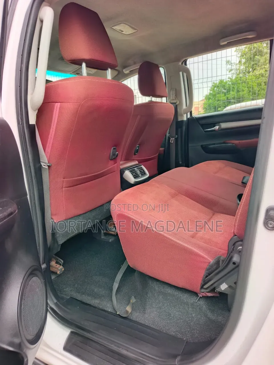 Toyota Hilux 2021 White