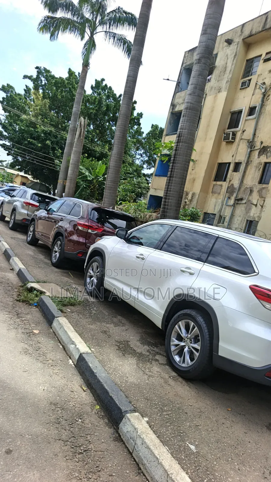Toyota Highlander XLE 4x2 V6 (3.5L 6cyl 8A) 2018
