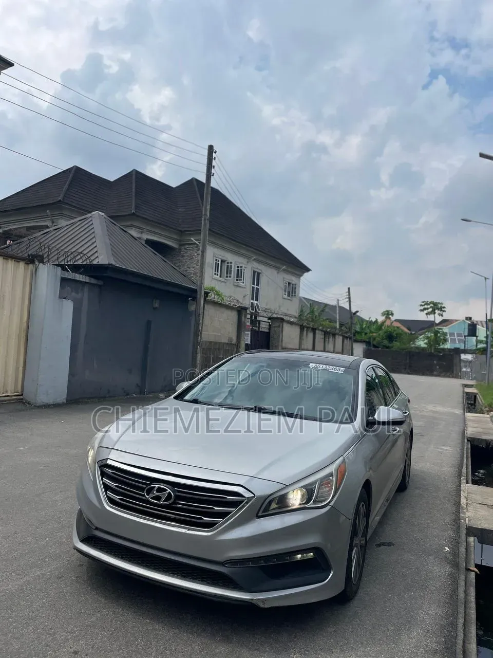 Hyundai Sonata Limited Sedan FWD (2.4L 4cyl 6A) 2017 Silver