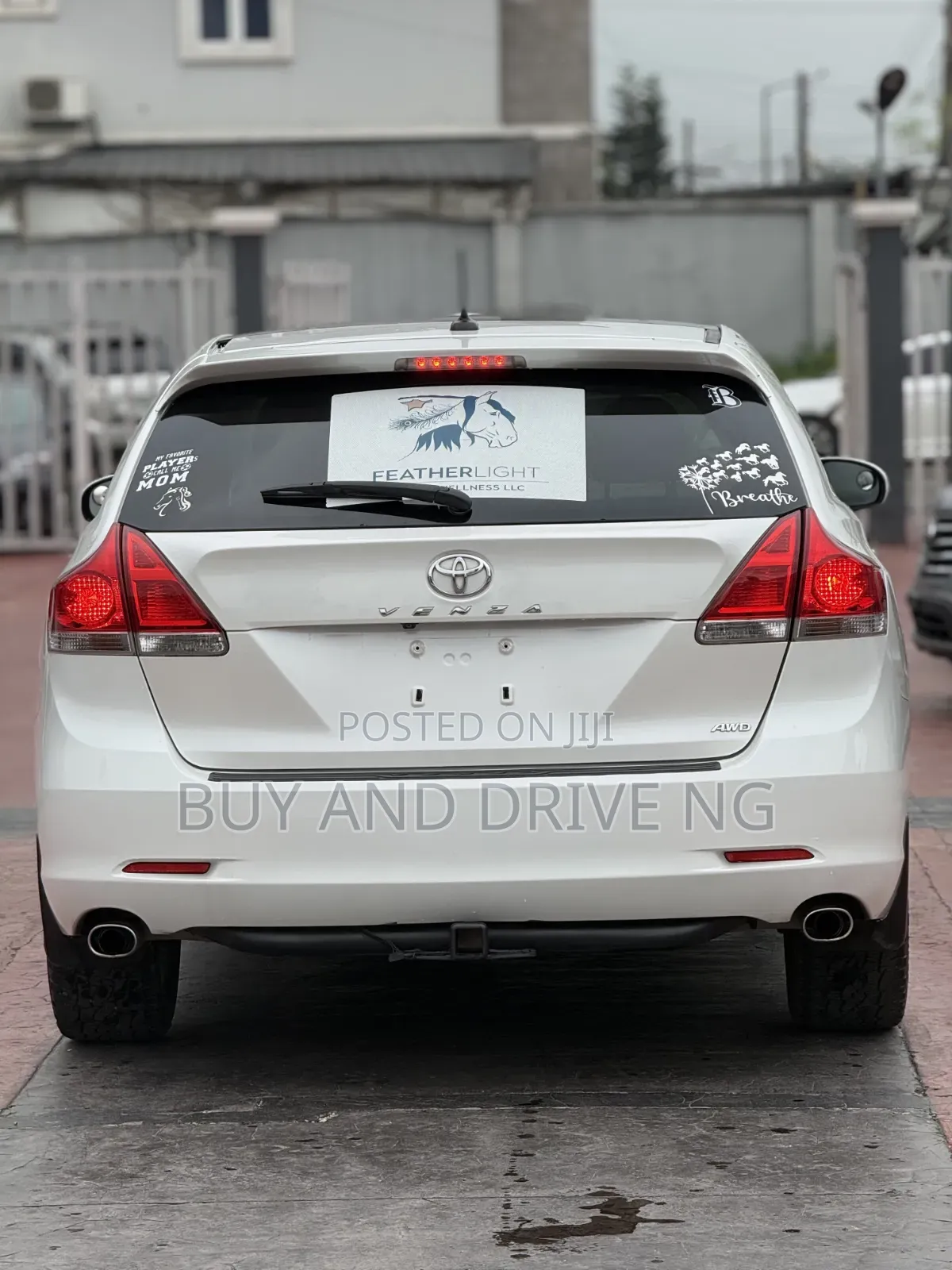 Toyota Venza V6 AWD 2010 White