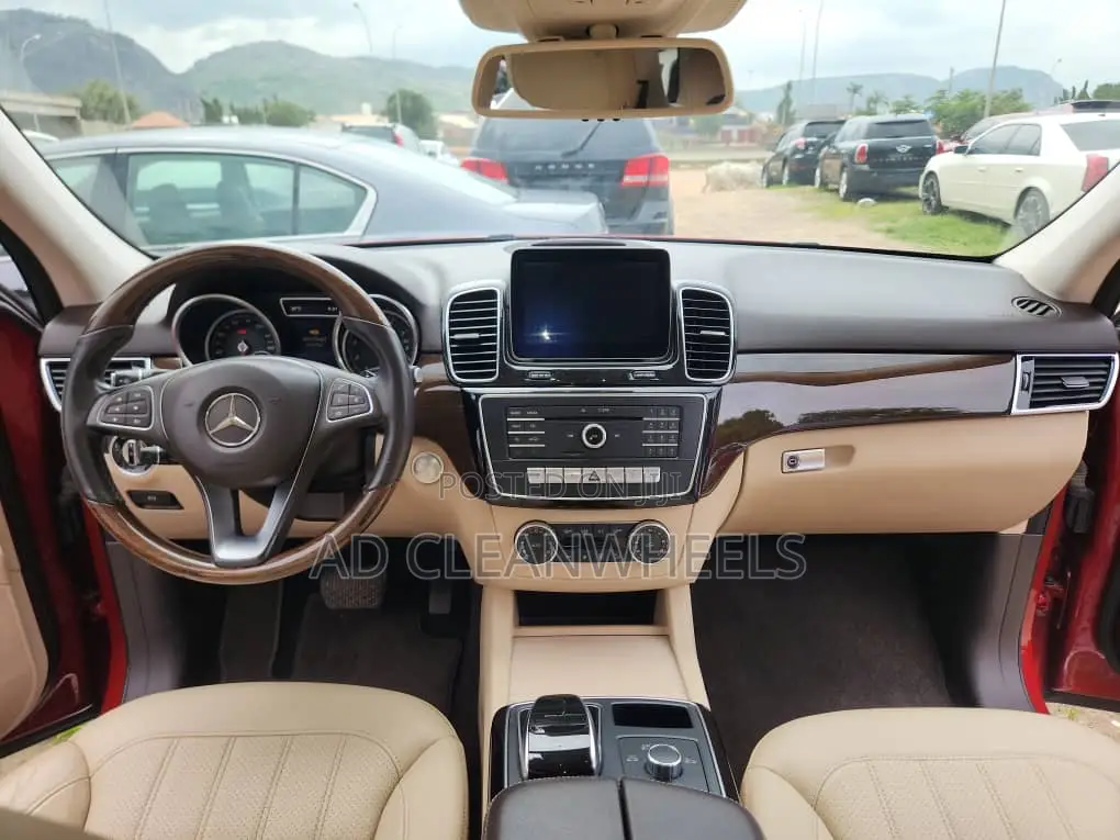 Mercedes-Benz GLE-Class GLE 350 2016 Red