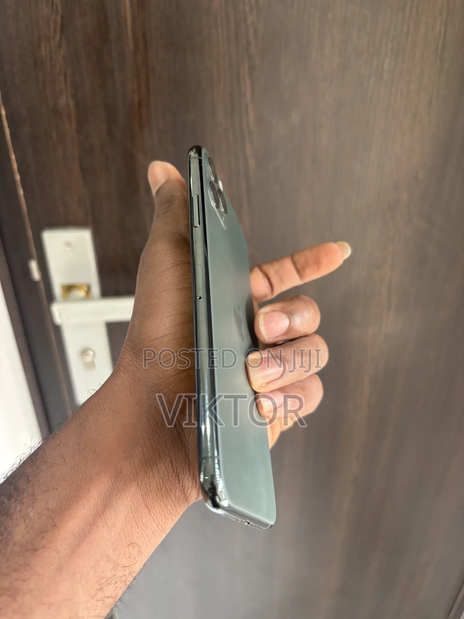 Apple iPhone 11 Pro Max 64 GB Green