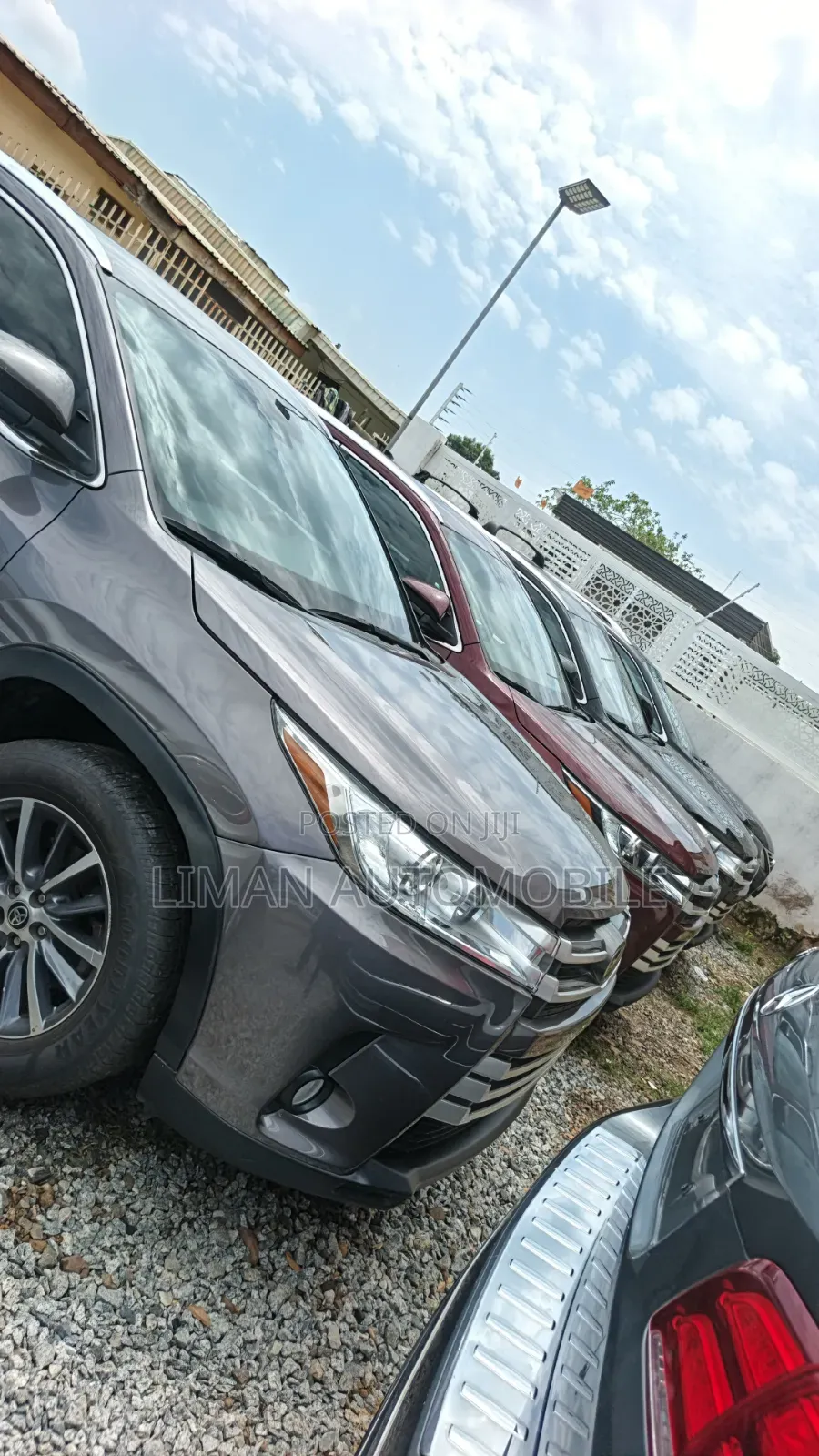 Toyota Highlander XLE 2019 Gray
