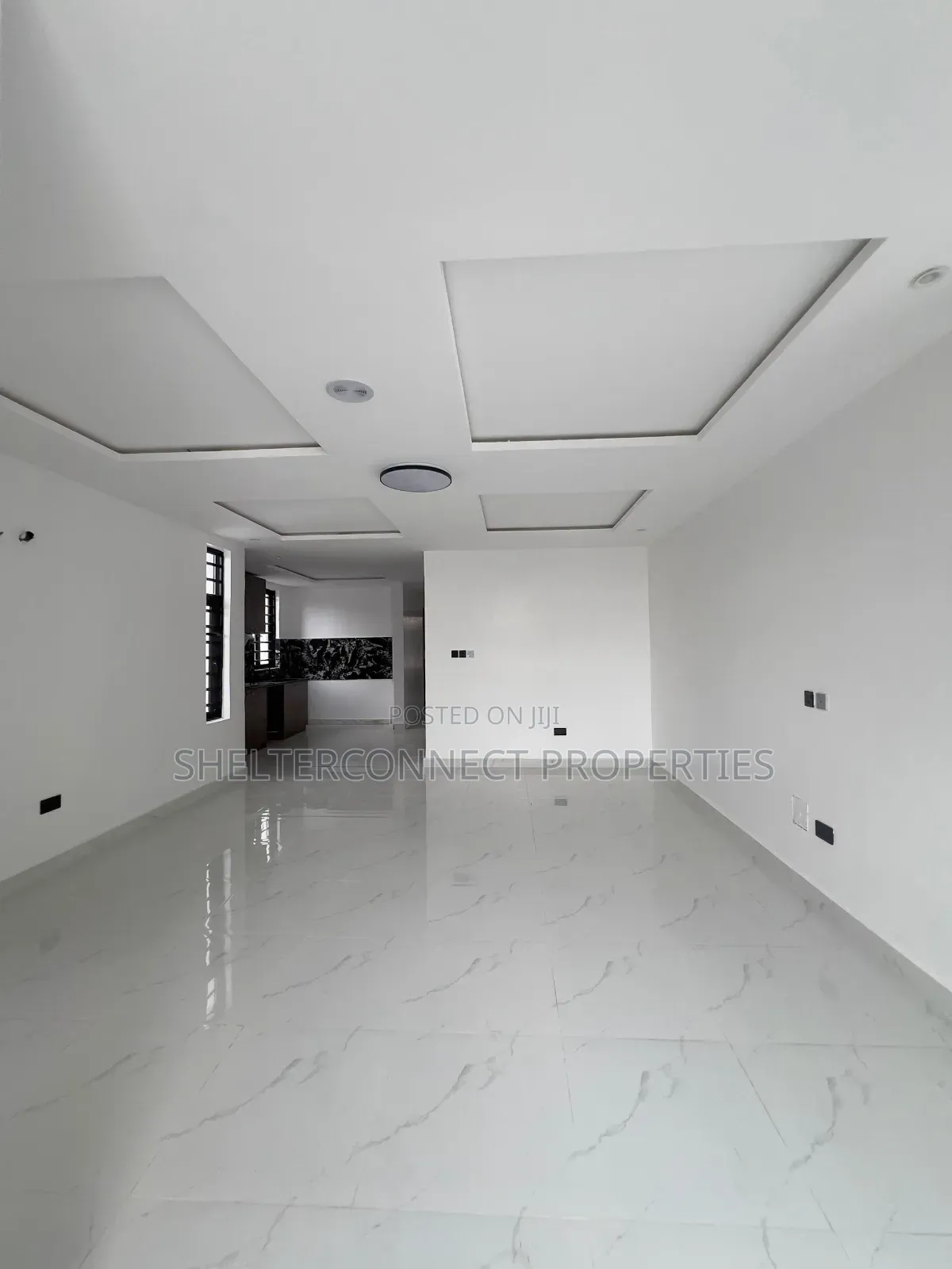 2bdrm Apartment in Chevron for rent