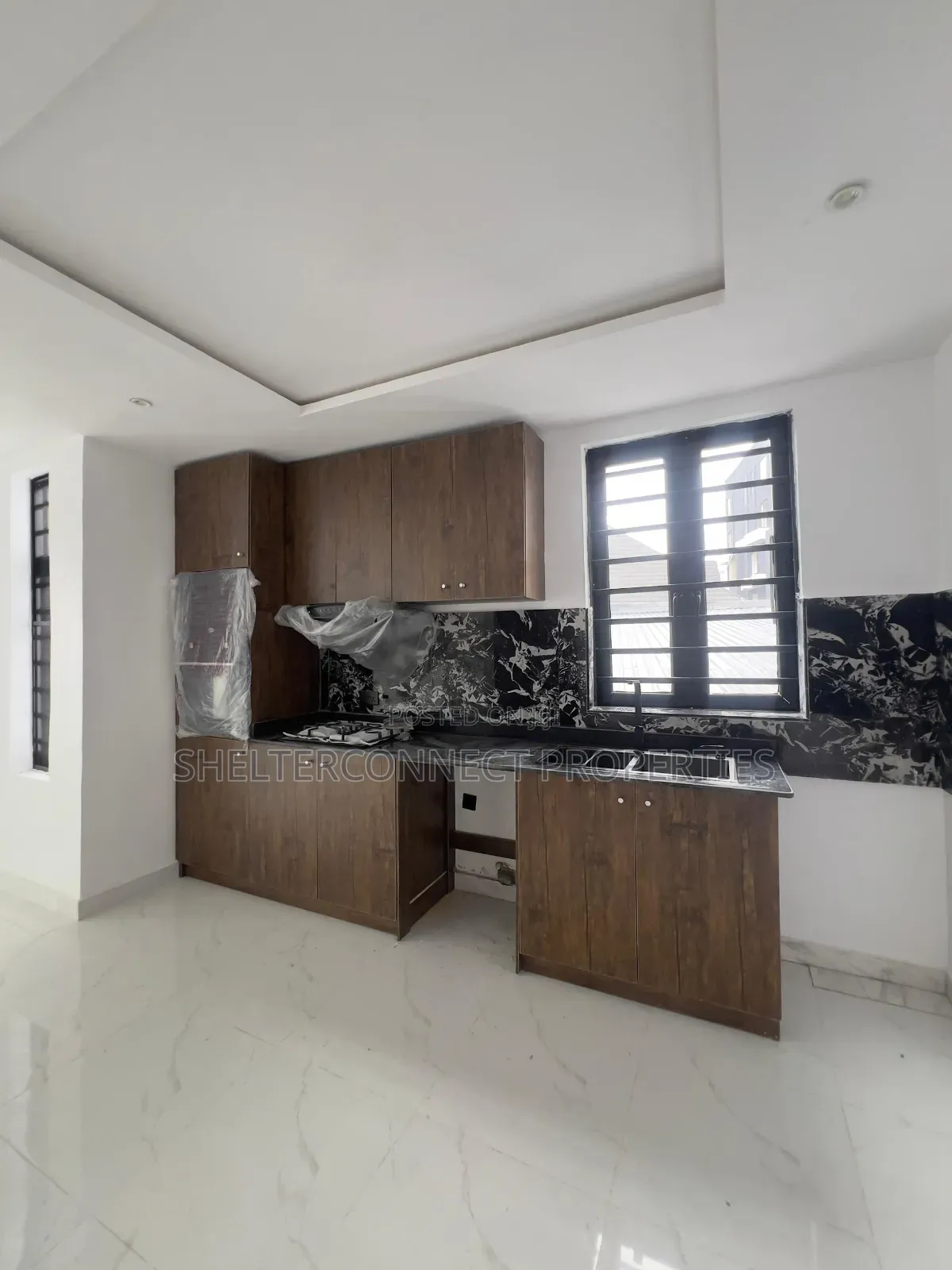 2bdrm Apartment in Chevron for rent