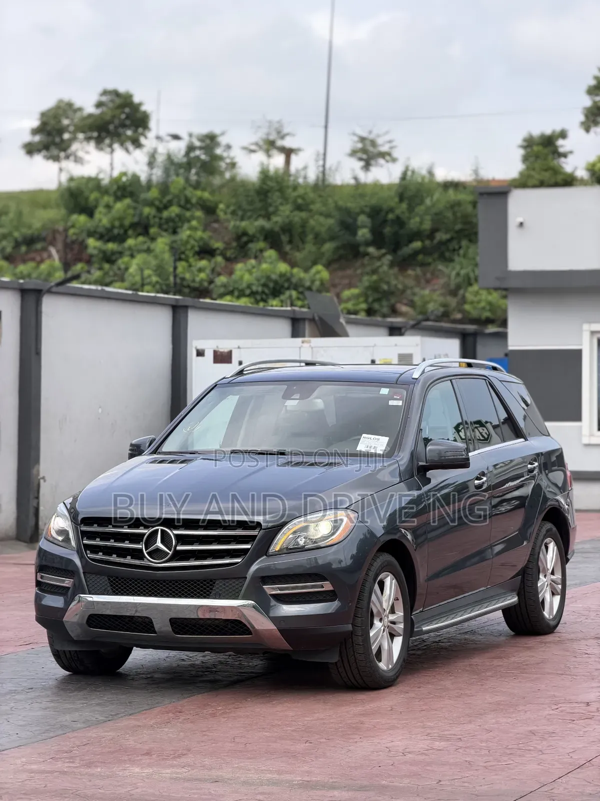 Mercedes-Benz M Class ML350 4MATIC 4dr SUV AWD (3.5L 6cyl 7A) 2014 Gray