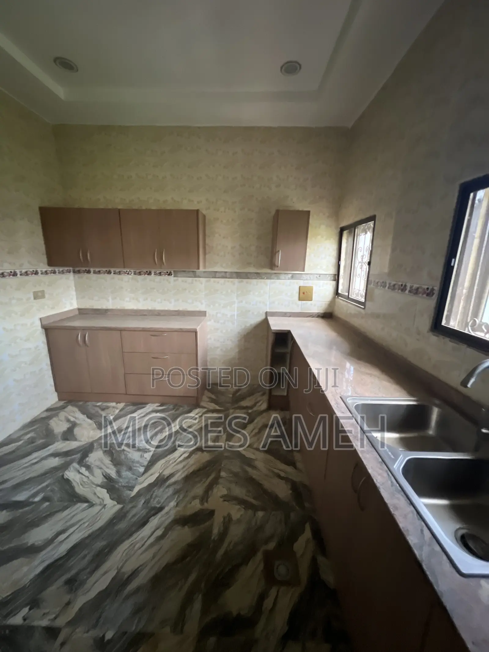 2bdrm Block of Flats in Mabushi for rent