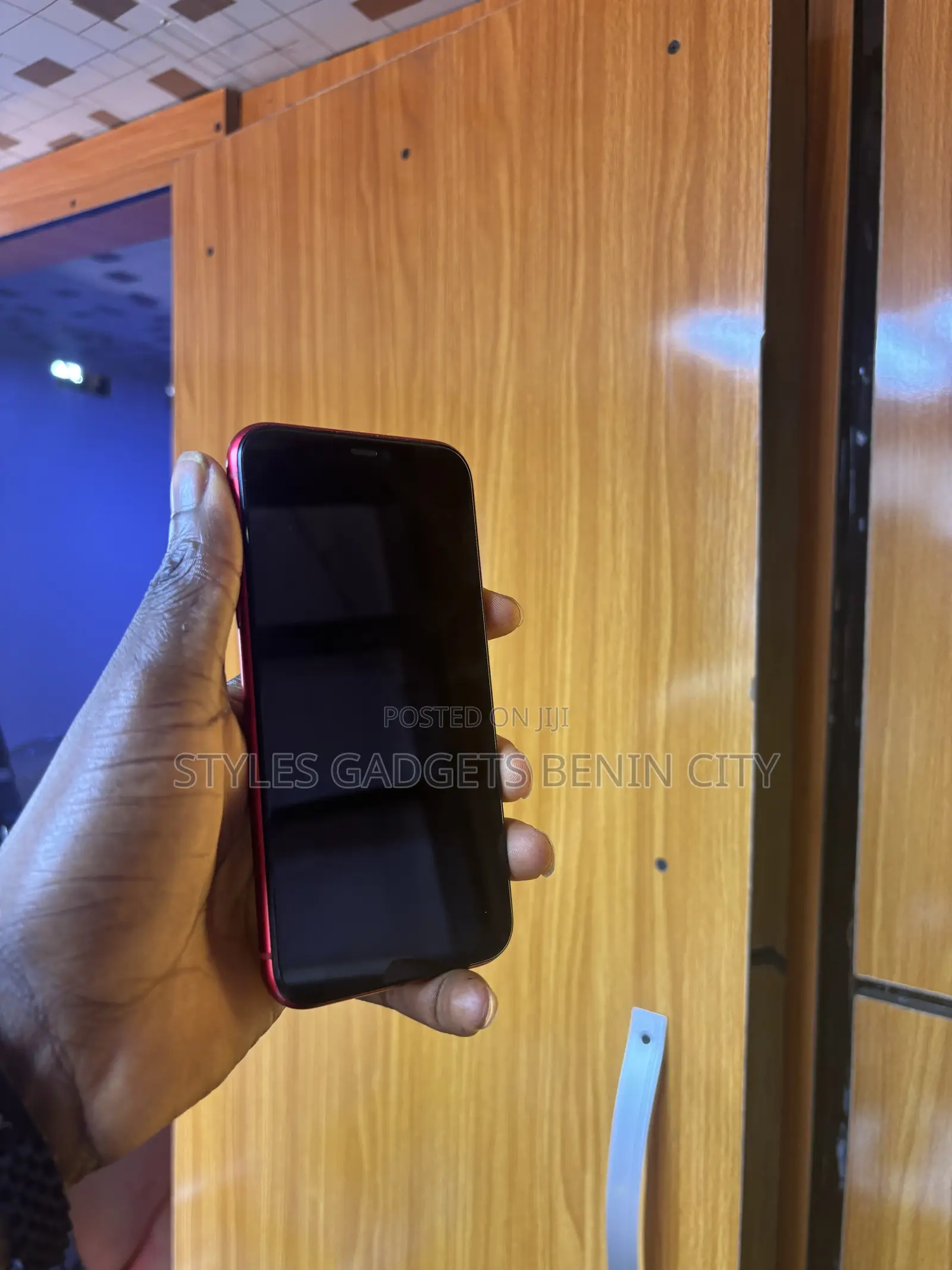 Apple iPhone 11 128 GB Red
