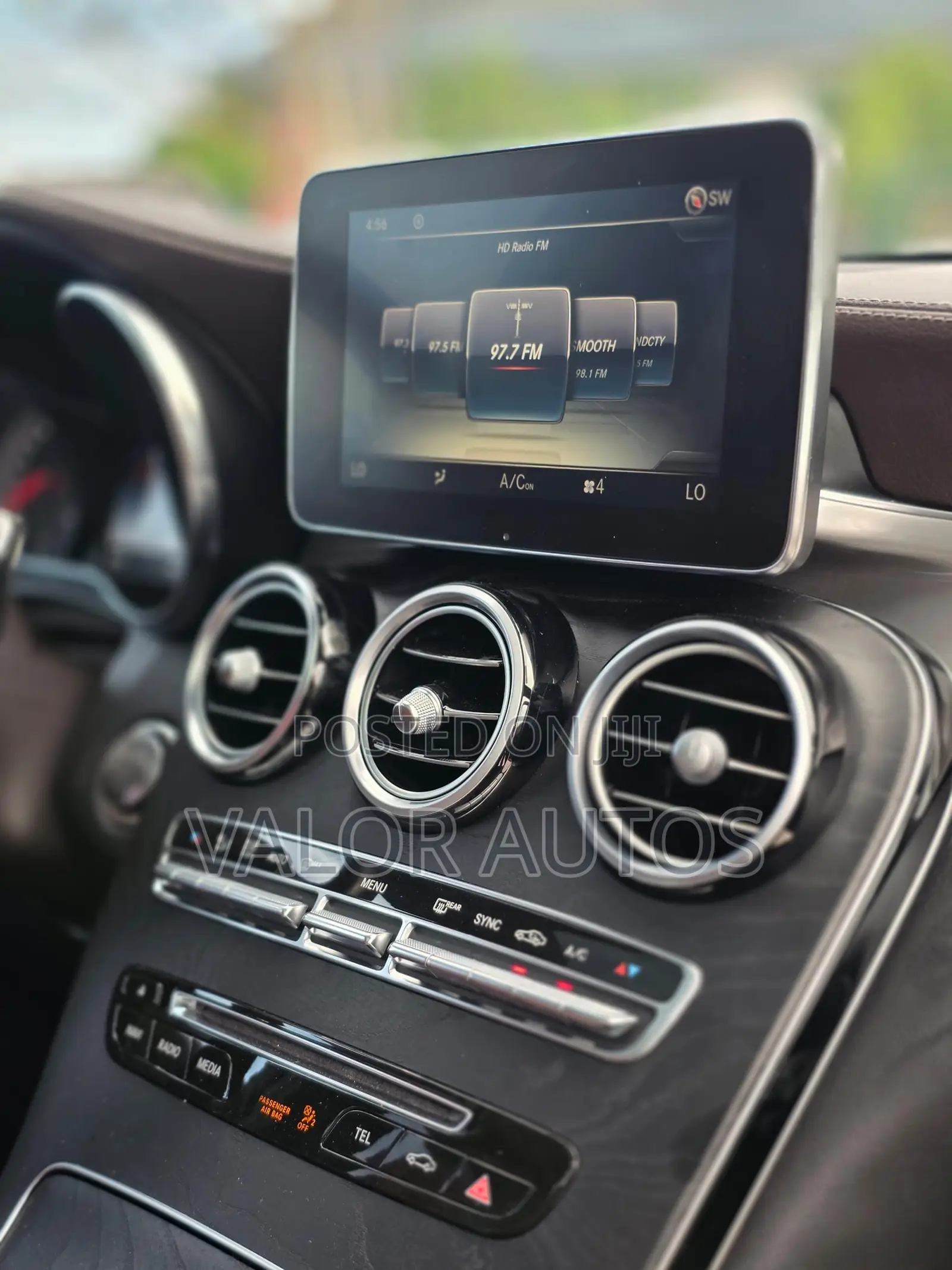 Mercedes-Benz GLC-Class 2018 White