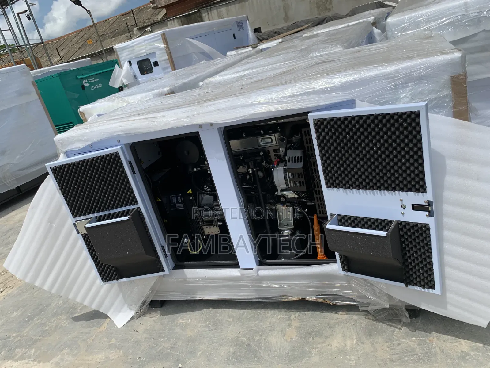 Strong Perkins 25kva Silent Set for Commercial Use