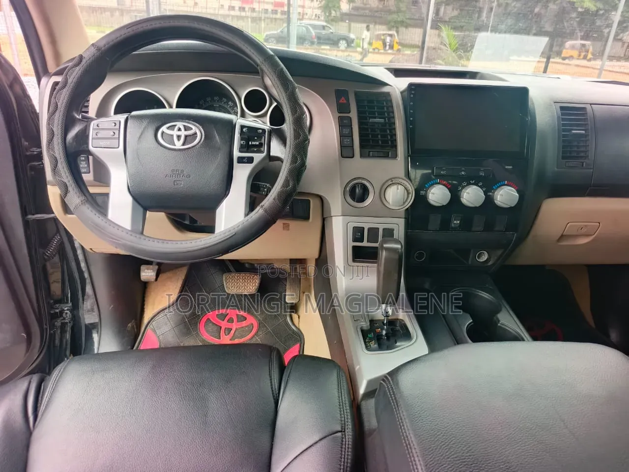 Toyota Tundra 2010 Black
