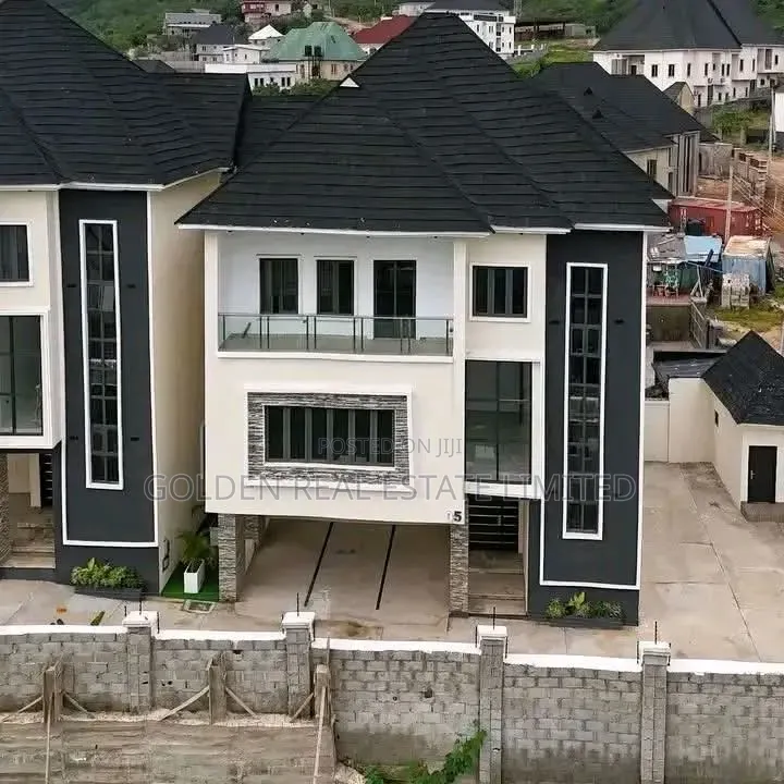 4bdrm Duplex in Apo Resettlement for sale