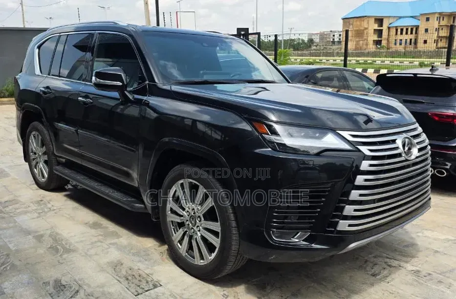 Lexus LX 600 2023 Black