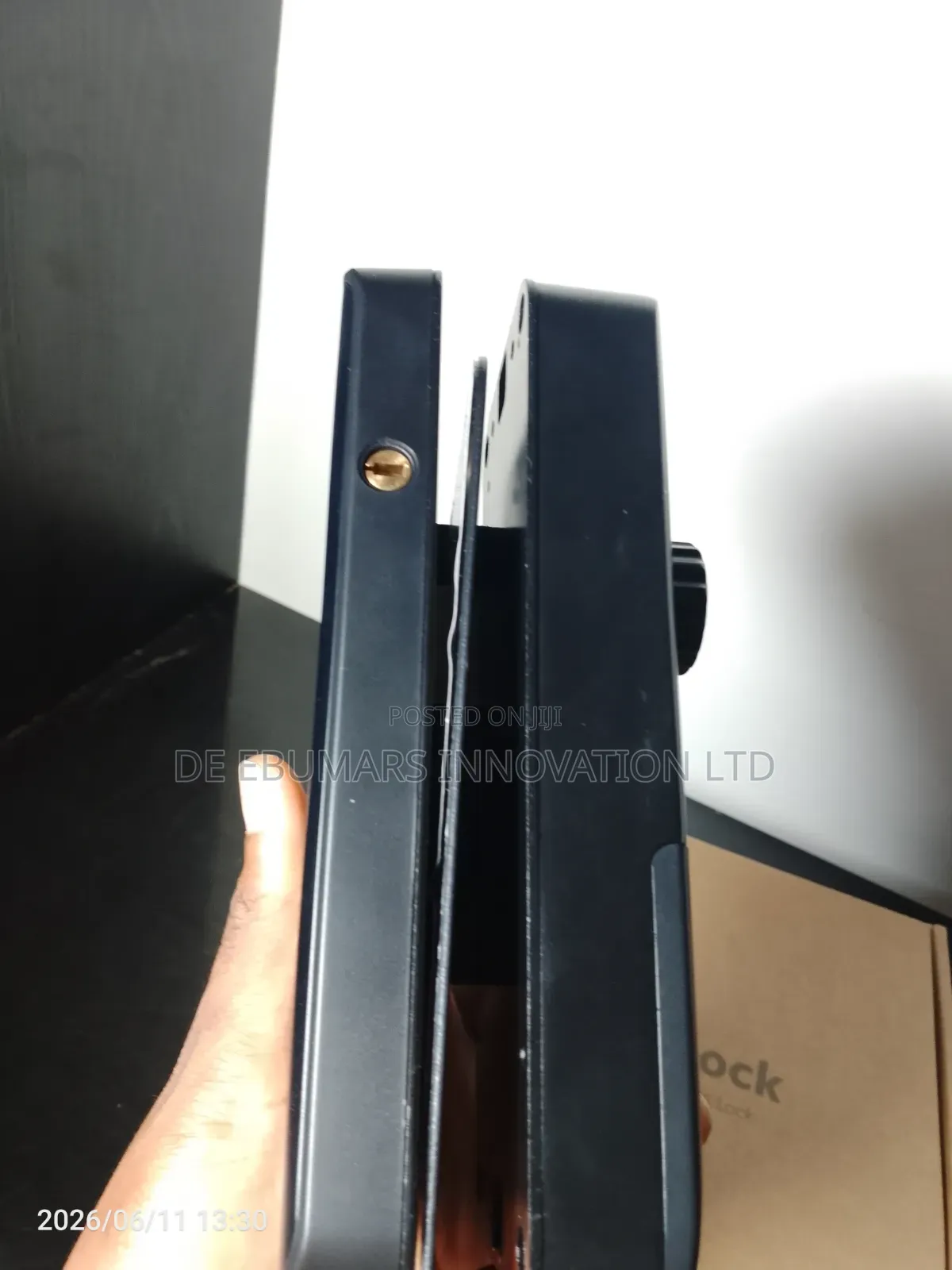 Tuya Glass Door Smart Lock