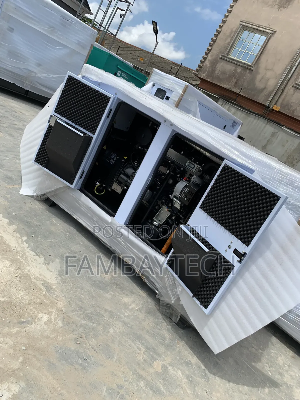 Ready to Work Perkins 25kva Soundproof Generator