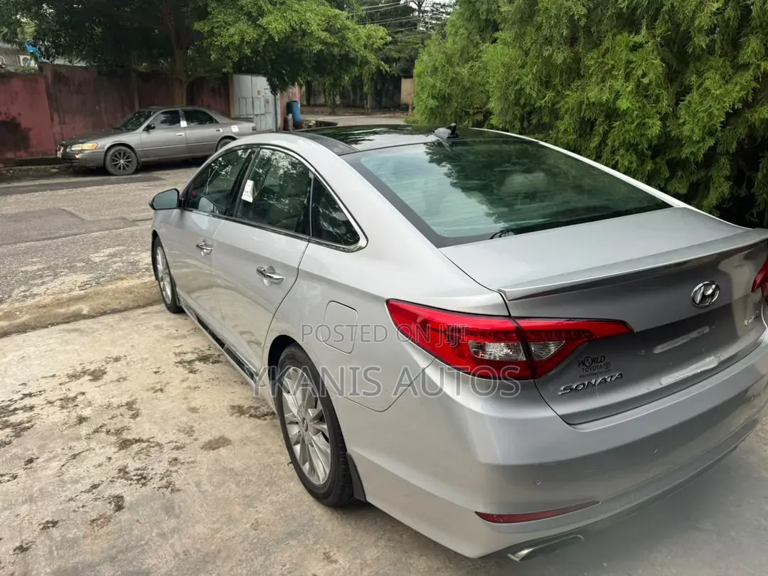 Hyundai Sonata 2015 Silver