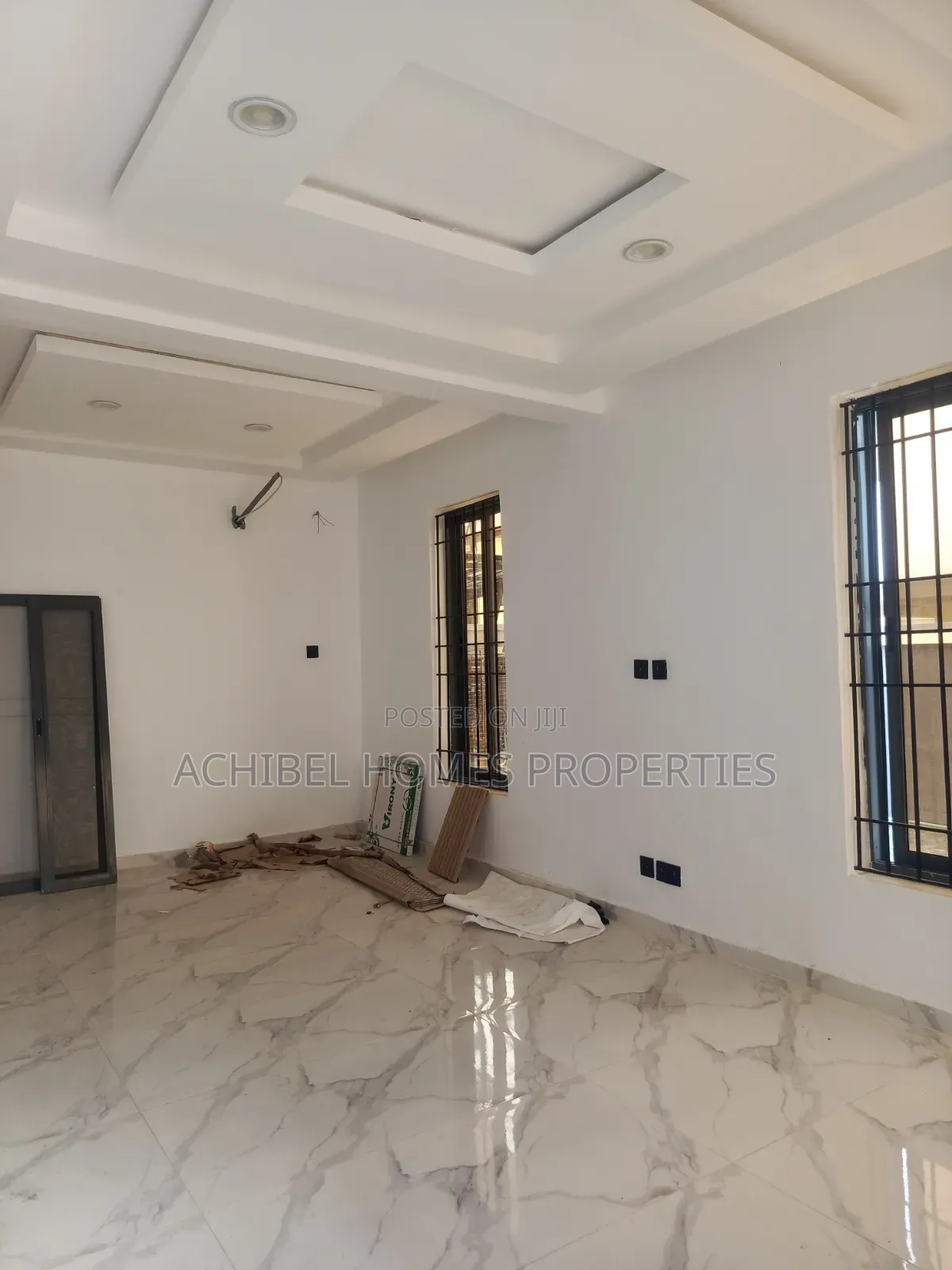 4bdrm Duplex in Off Fola Osibo, Lekki Phase 1 for rent