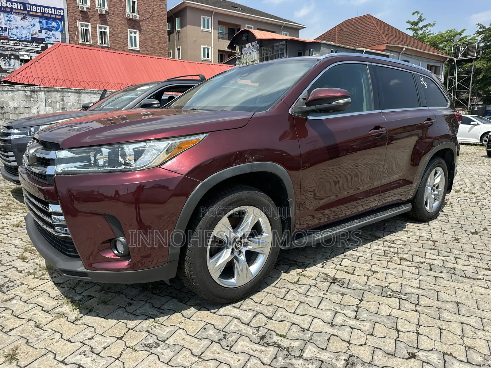 Toyota Highlander Limited Platinum 4x4 V6 (3.5L 6cyl 8A) 2018 Red