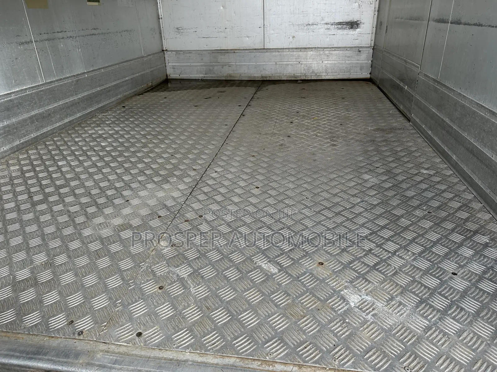 Volkswagen Cooling Van Truck 2012 Blue