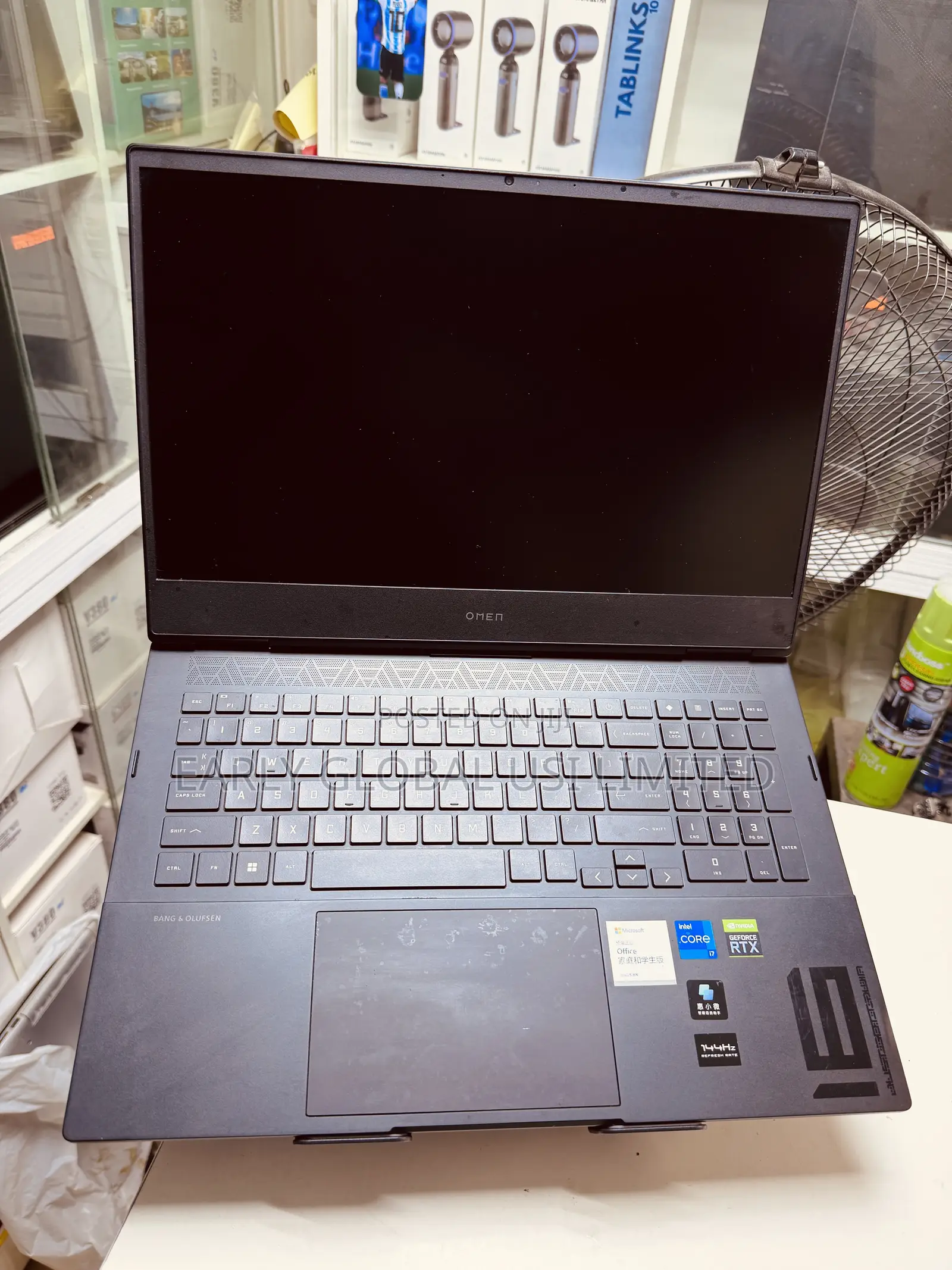 Laptop HP Omen 15-dh002nr 16GB Intel Core i7 SSD 1T