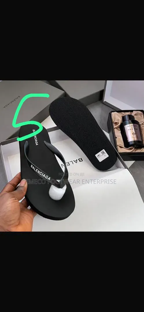 Balenciaga Slippers
