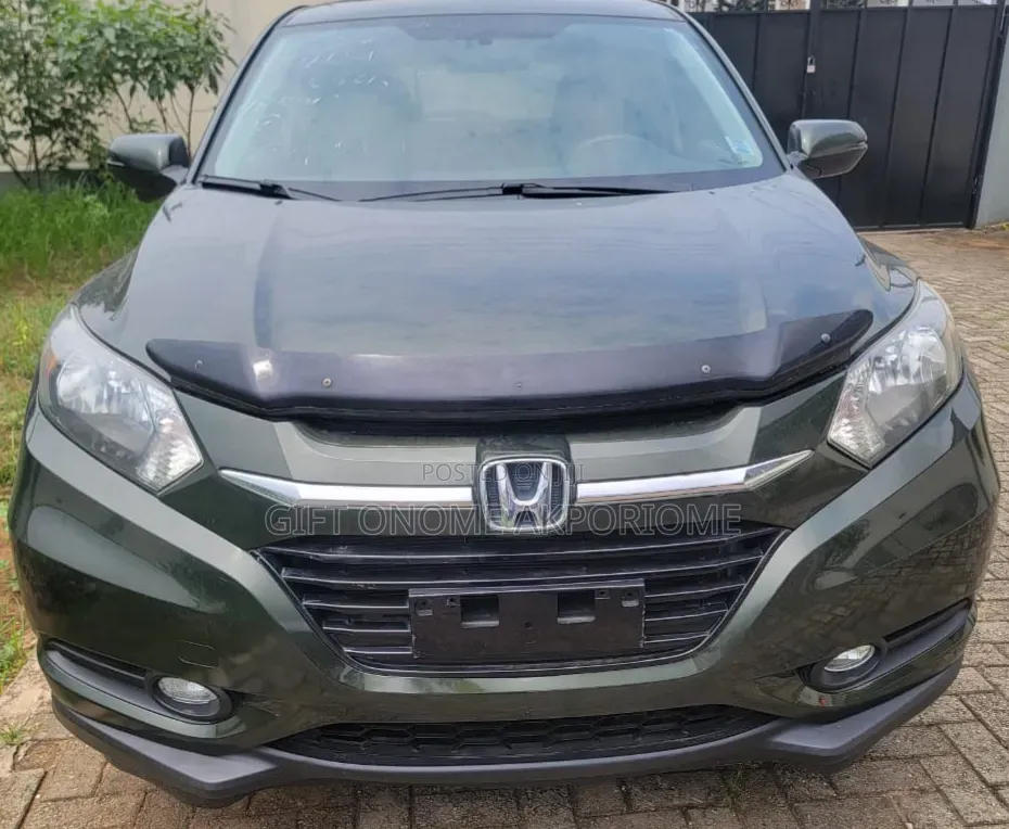Honda HR-V 4dr SUV (1.5L 4cyl CVT) 2016 Green