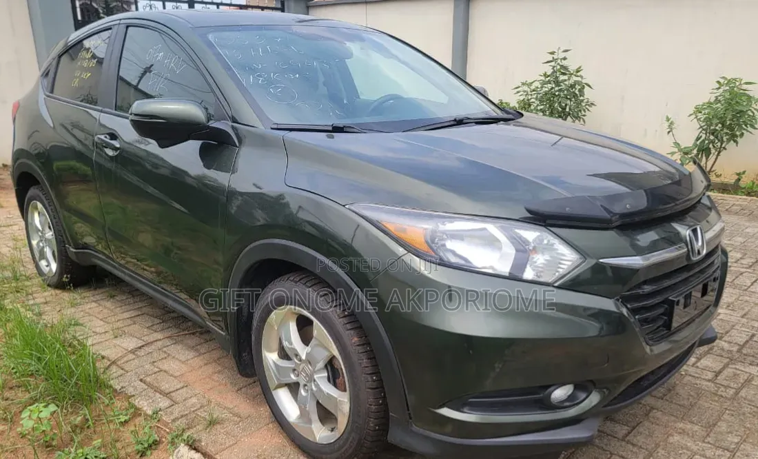 Honda HR-V 4dr SUV (1.5L 4cyl CVT) 2016 Green