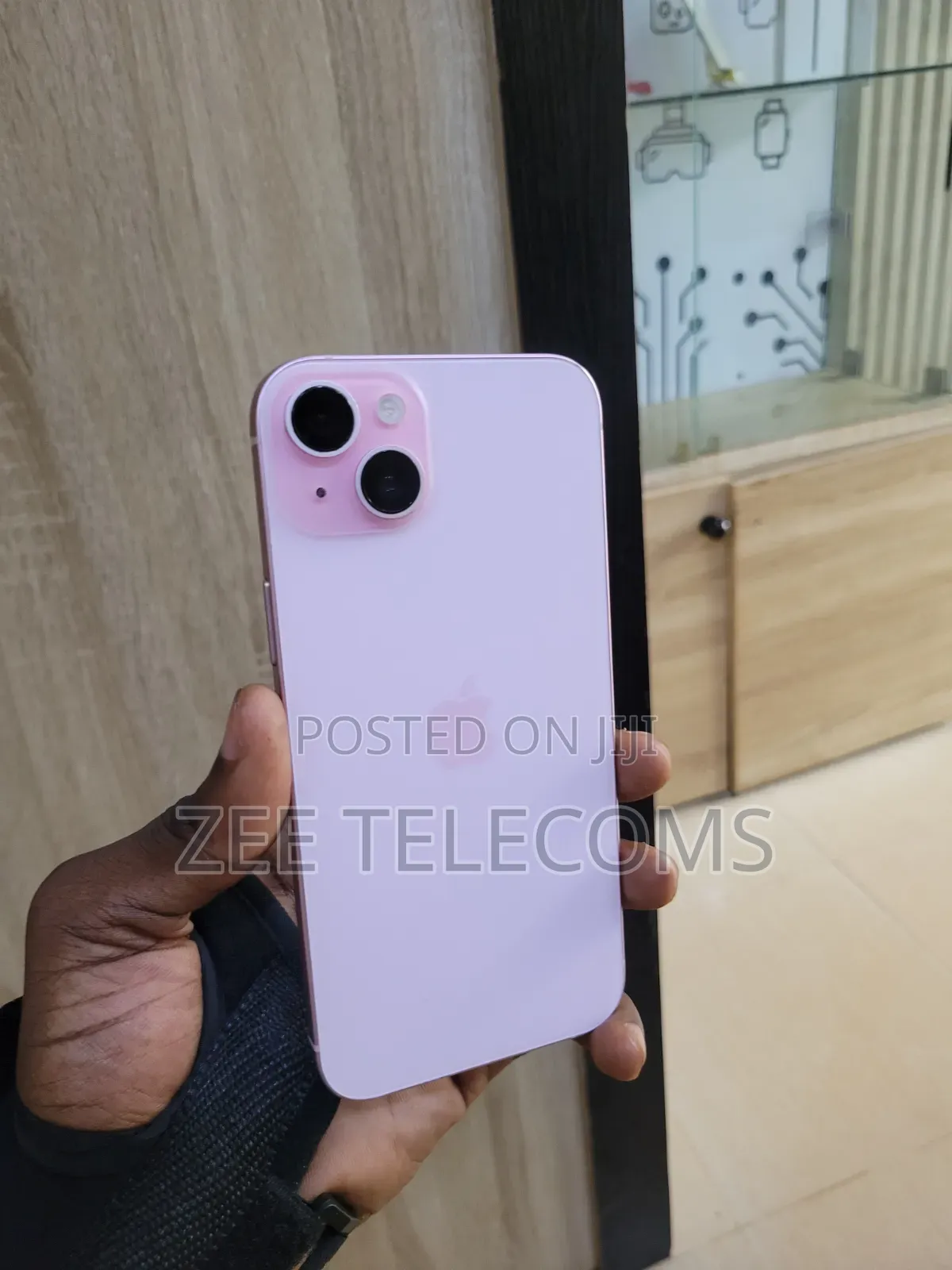 Apple iPhone 15 Plus 256 GB Pink