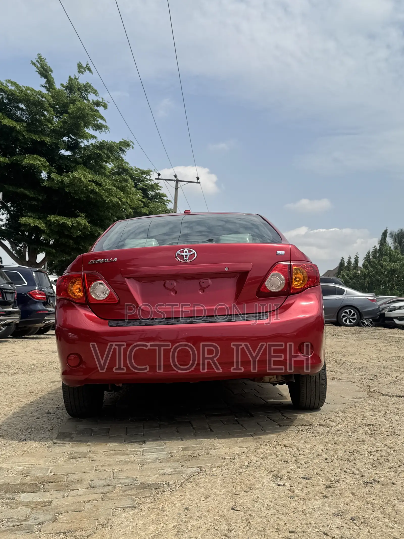 Toyota Corolla Base 4dr Sedan (1.8L 4cyl 5M) 2010 Red
