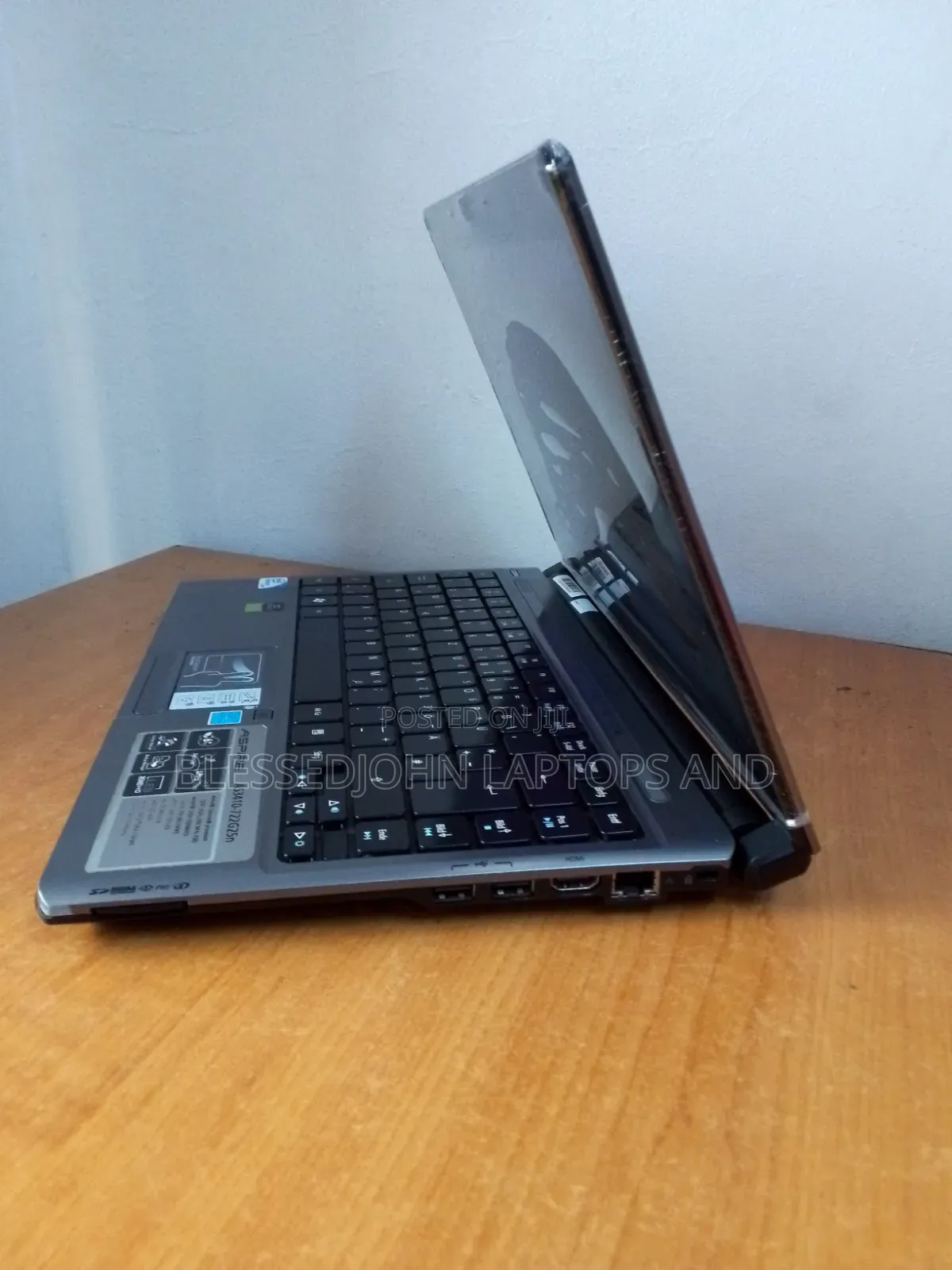 Laptop Acer AS5755 4GB Intel Celeron HDD 250GB