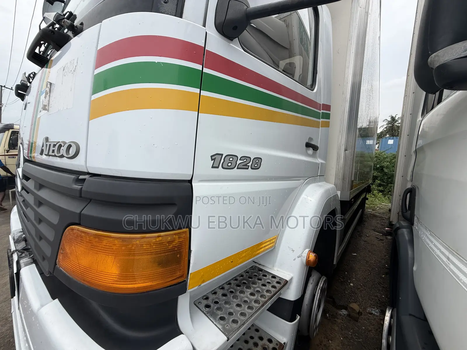 Mercedes-Benz 2004 White