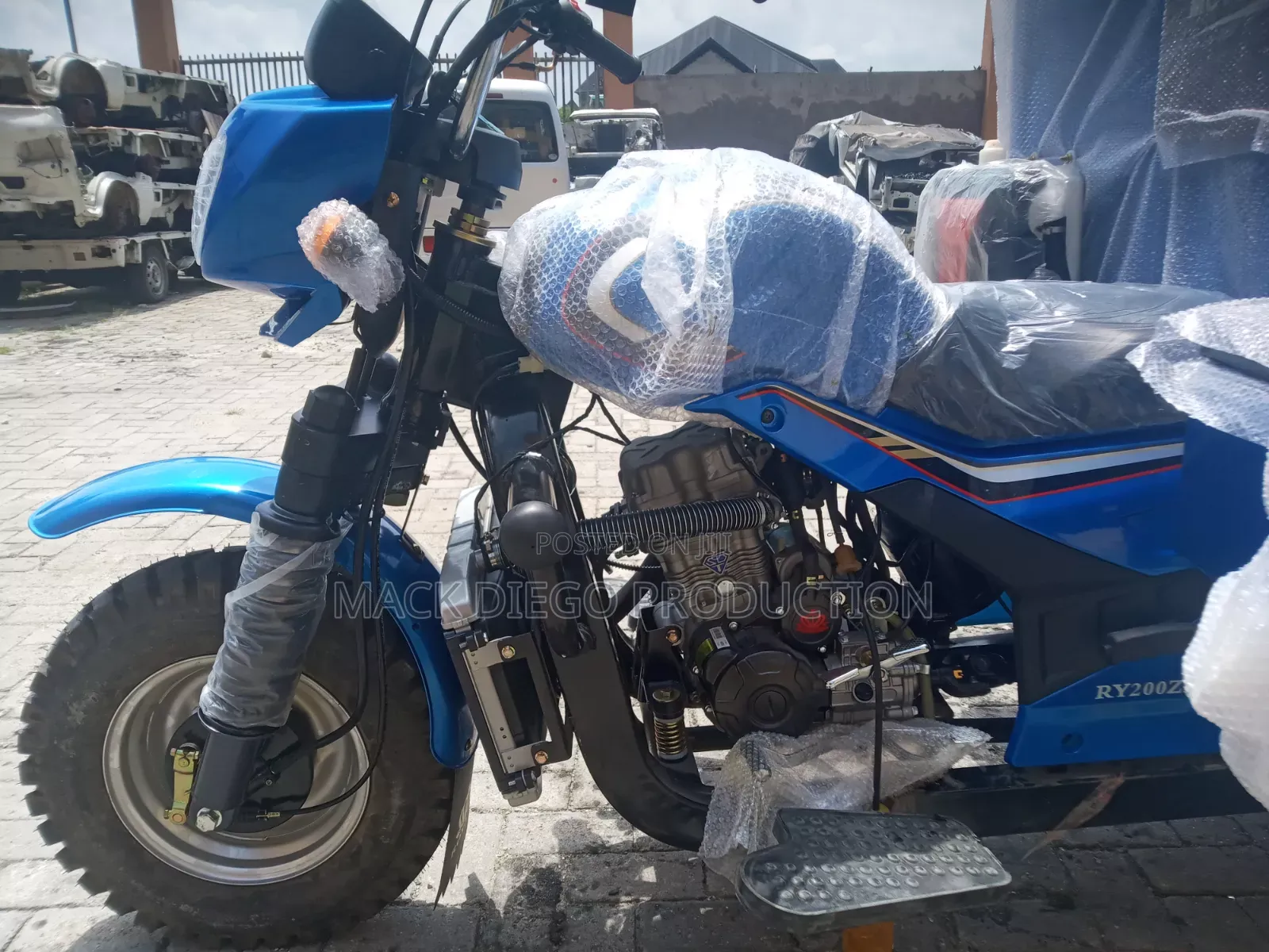 New Royal Motorcycle 2026 Blue