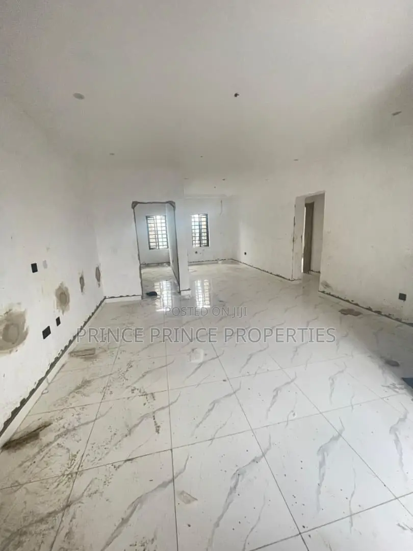 Furnished 2bdrm Apartment in Surulere for sale