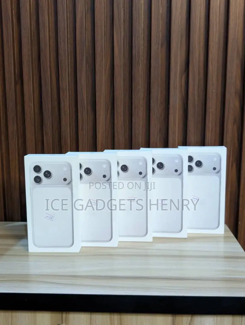 New Apple iPhone 17 Pro Max 256 GB Silver