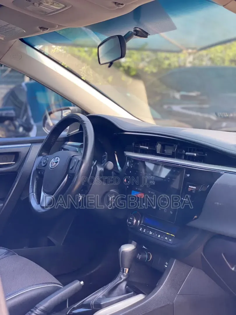 Toyota Corolla S Plus 4dr Sedan (1.8L 4cyl CVT) 2014 Blue