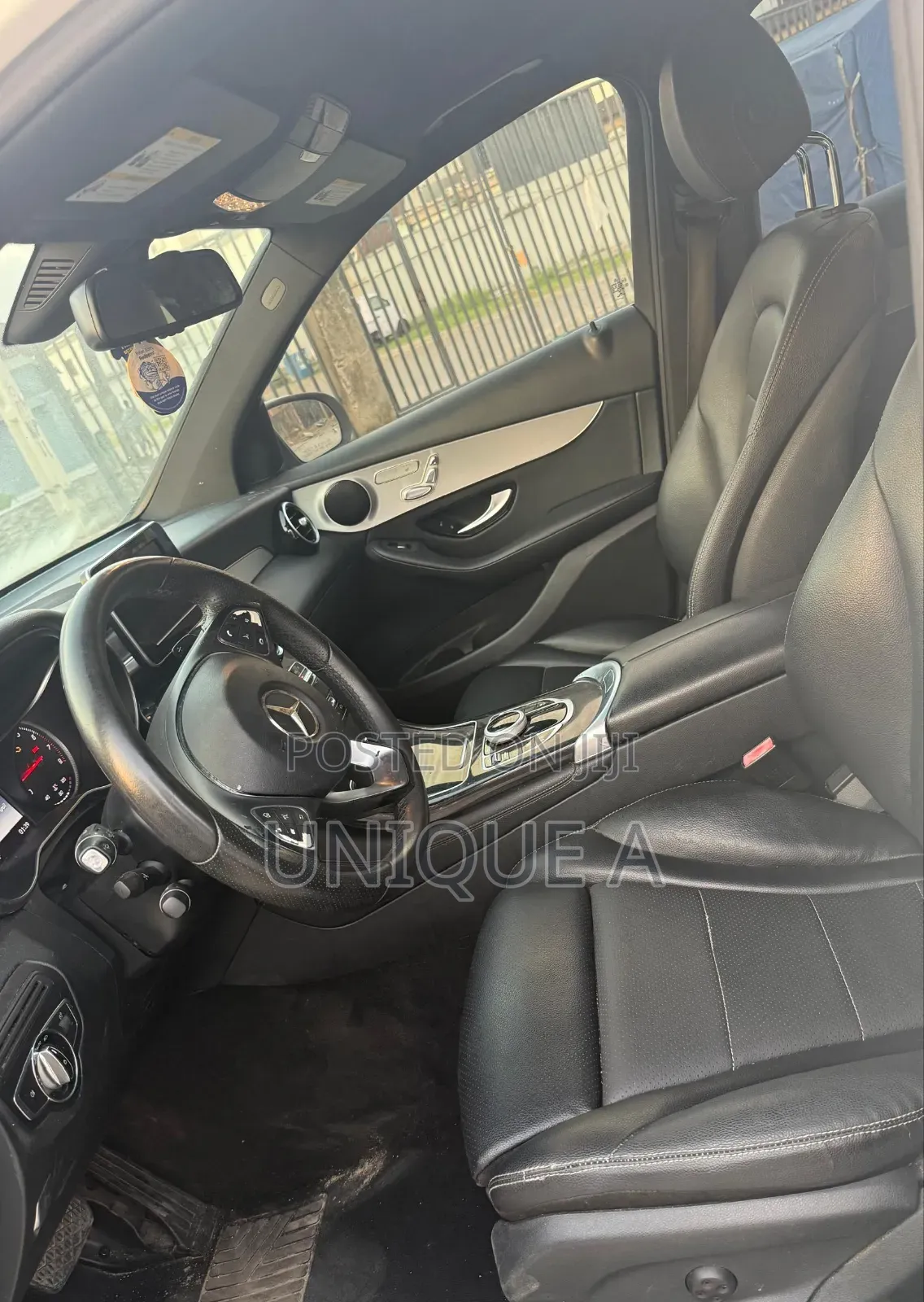 Mercedes-Benz GLC-Class 2017 White