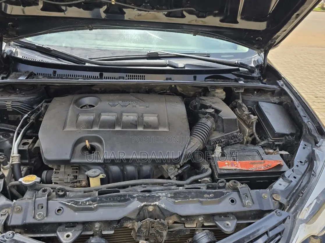 Toyota Corolla 2015 Black