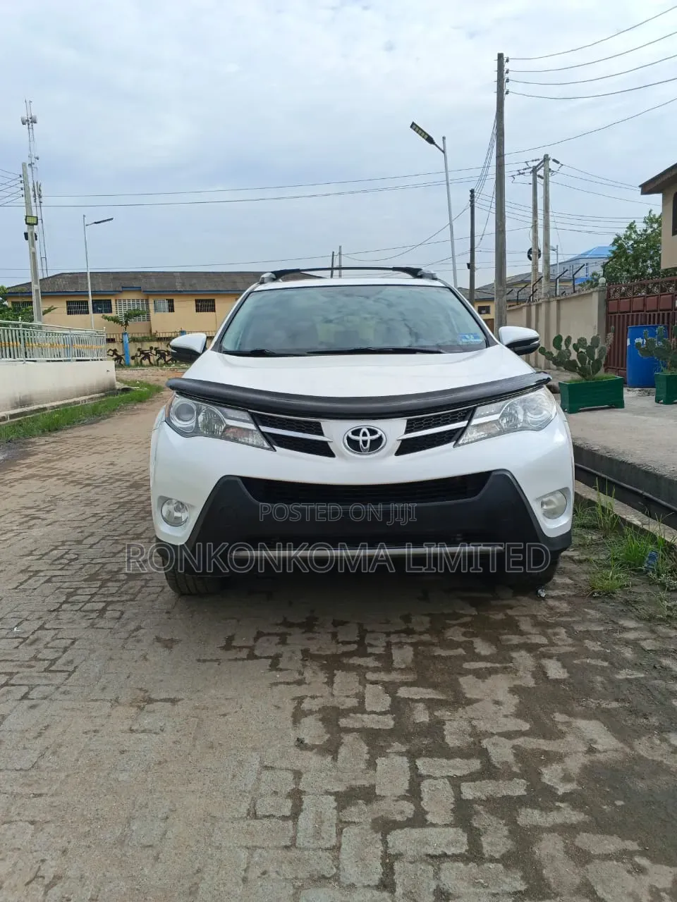 Toyota RAV4 Limited 4dr SUV AWD (2.5L 4cyl 6A) 2014 White