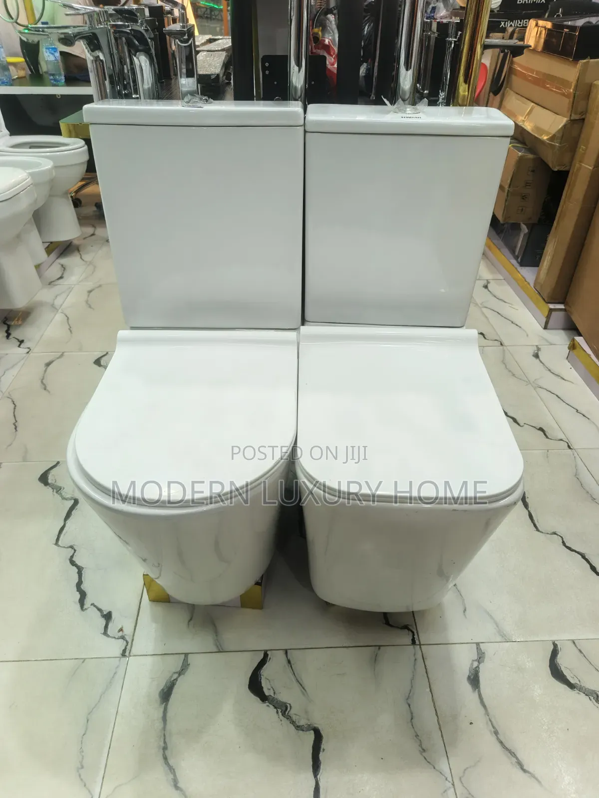 Executive Toilet Seat With Washing Hand Basin