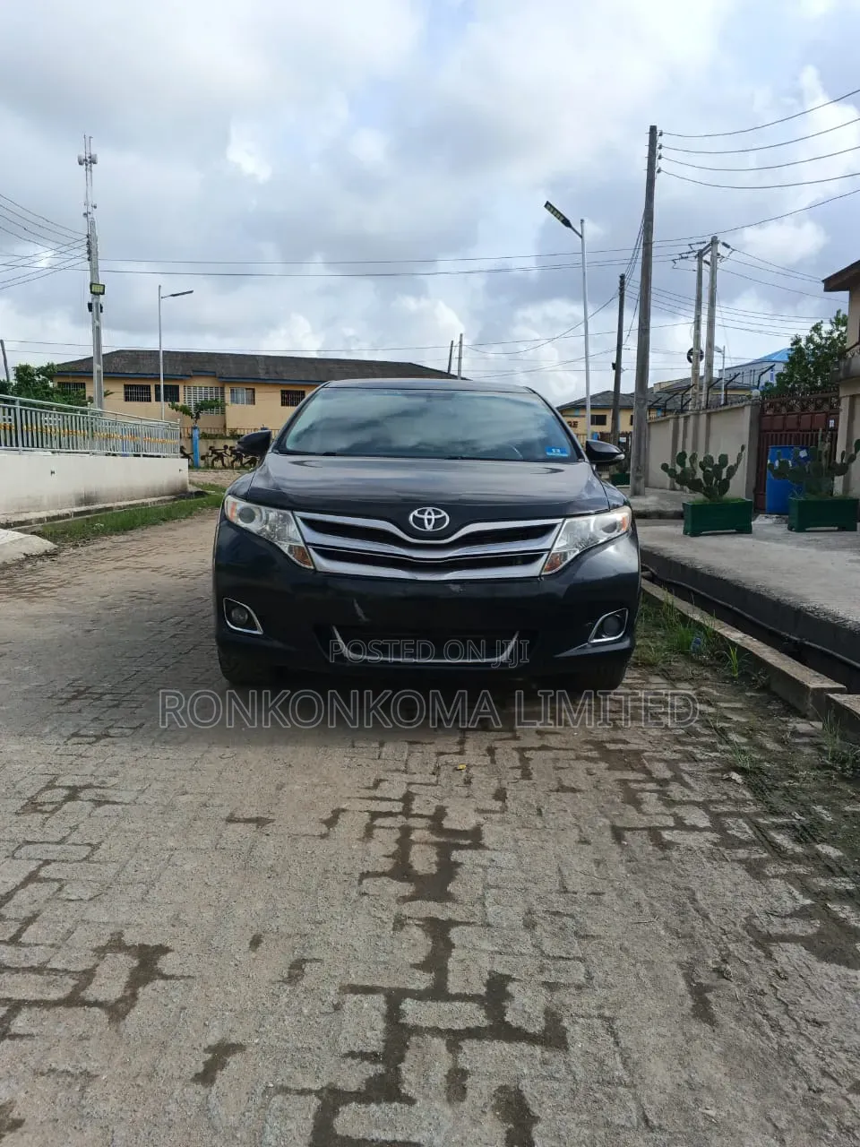 Toyota Venza XLE 4dr Wagon (3.5L 6cyl 6A) 2014 Black