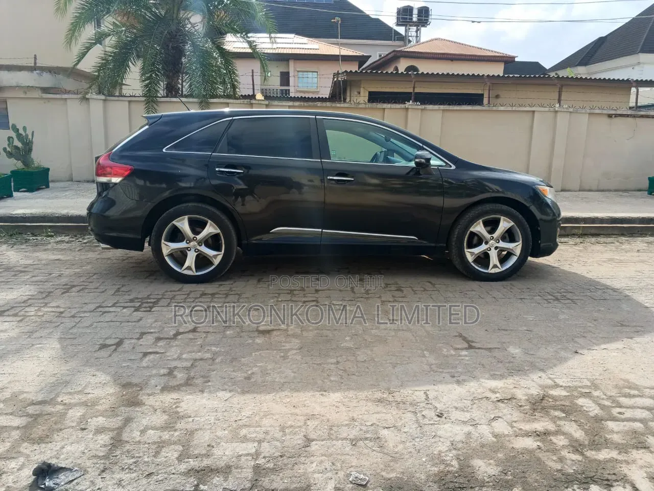 Toyota Venza XLE 4dr Wagon (3.5L 6cyl 6A) 2014 Black